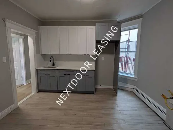 972 Broadway #3FM, Bayonne, NJ 07002