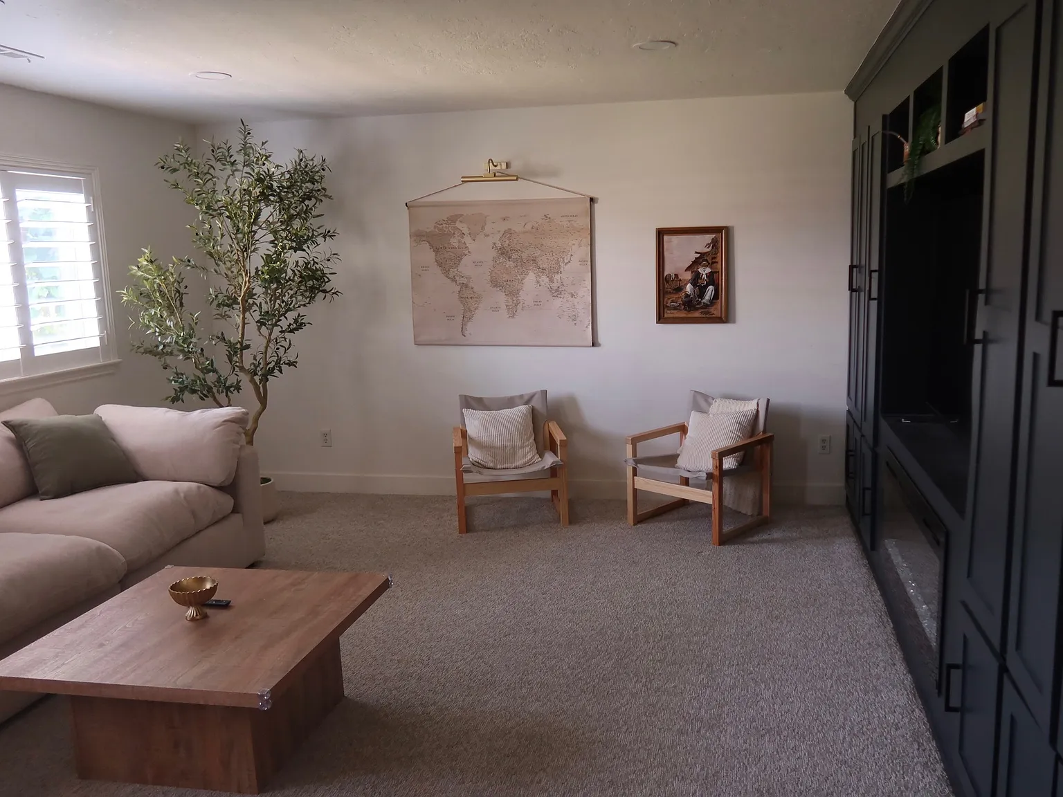 3 bed, 1600 sqft, $2,595 — Photo 2