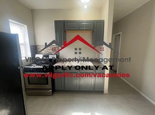 5006 Magoun Ave #2R, East Chicago, IN 46312