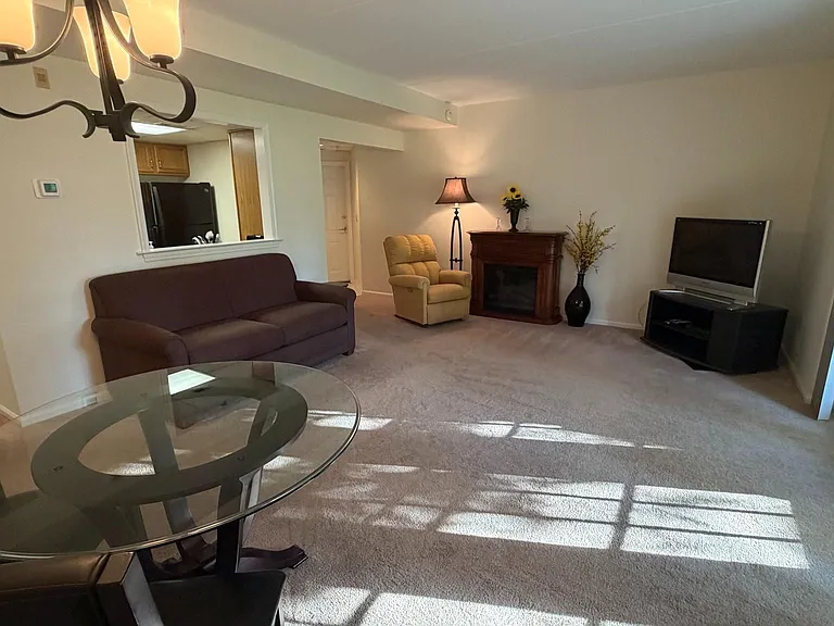 4115 Centennial Sta — Photo 11