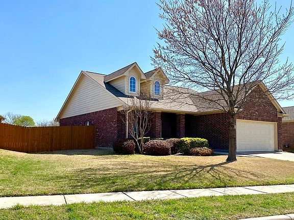 2nd image of 5962 Mountain Home Ln