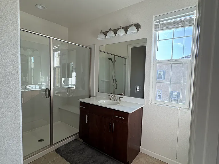 39862 Sawyer Ter — Photo 18