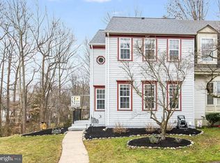11806 Critton Cir, Woodbridge, VA 22192