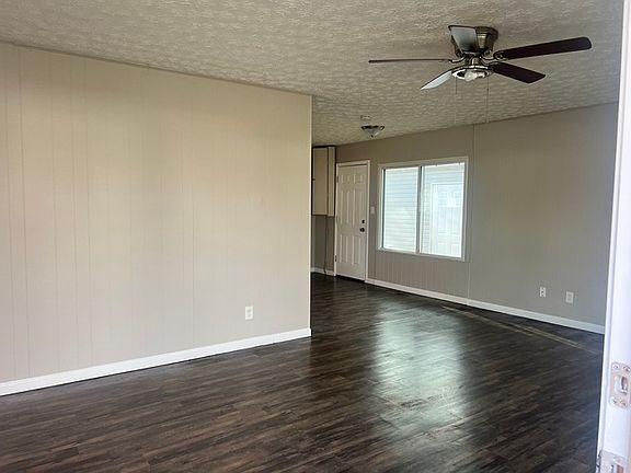 4th image of 7397 Tobin Ave