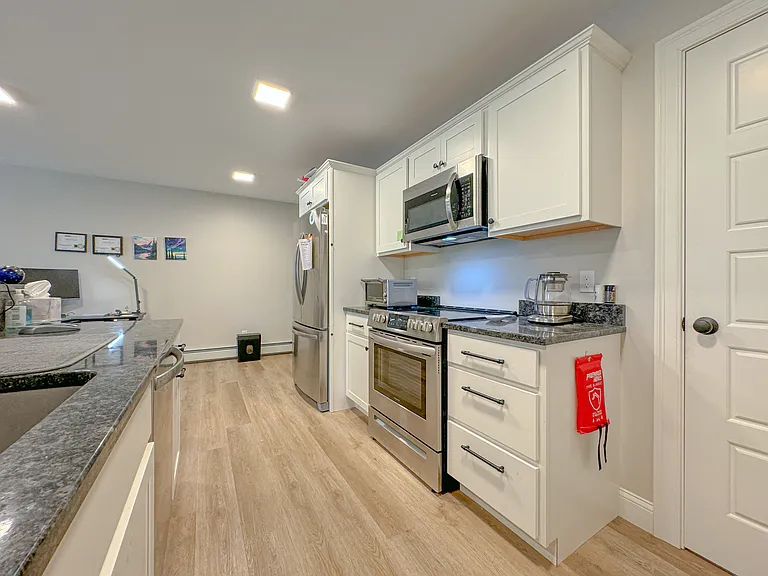 53 Aster Ln #2 — Photo 8