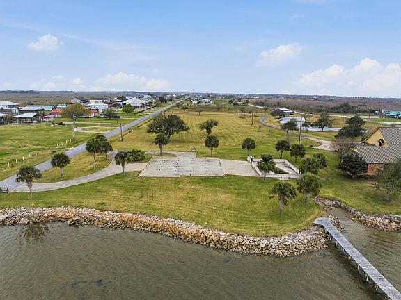 5th image of 353 Gulfway Dr