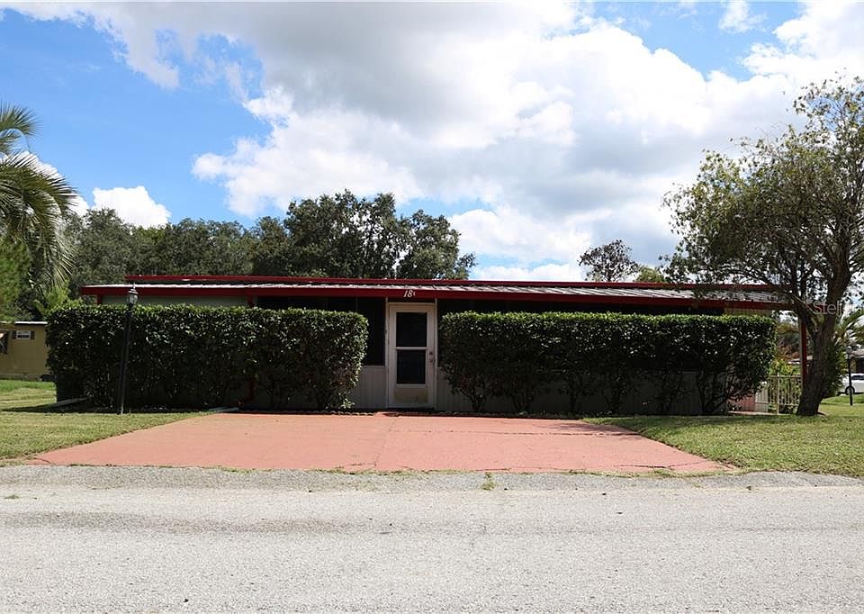 1st image of 18 Forest Dr