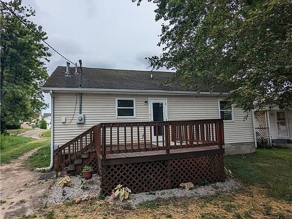 5th image of 824 S Pine Street
