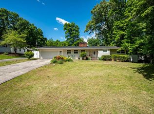 220 Rockspring Dr, Thomasville, NC 27360