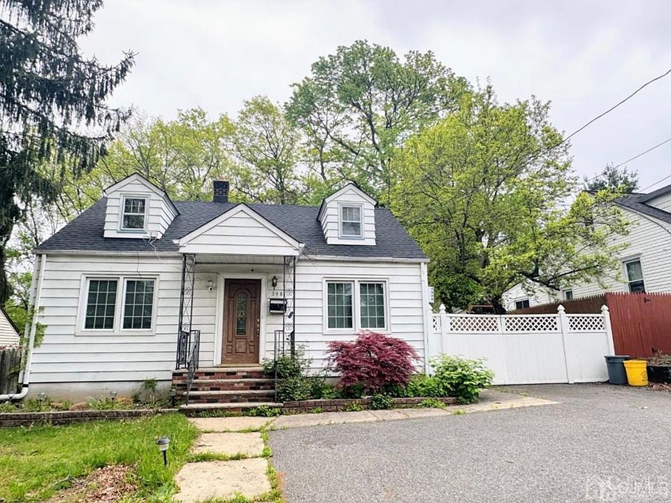 1st image of 398 Ryder Ln
