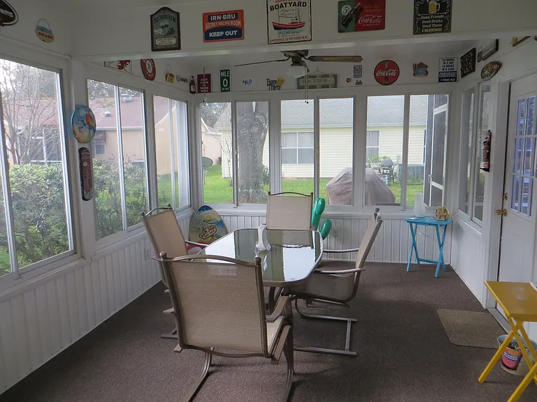 528 Alcazar Ct — Photo 9