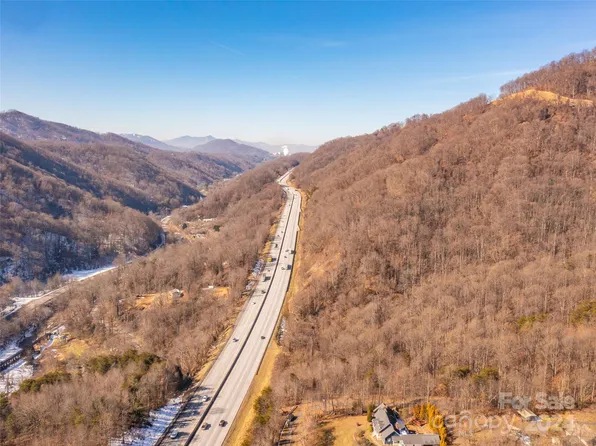 9999 Lovebird Ln #4, Candler, NC 28715