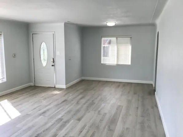 921 Xavier St, Denver, CO 80204