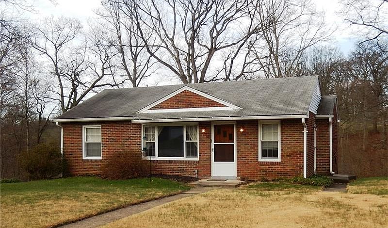 1st image of 20 Longvue Cir
