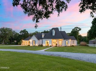 6218 Old Jeanerette Rd, New Iberia, LA 70563