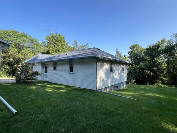 10136 East Creek ROAD, Clinton, WI 53525