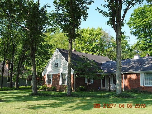 2nd image of 3400 Russett Dr