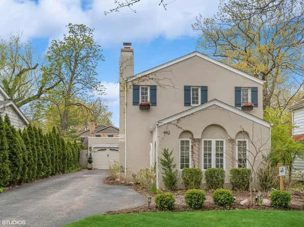 442 Woodlawn Ave, Glencoe, IL 60022