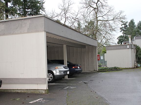 4th image of 7501 Ruby Dr SW APT H102