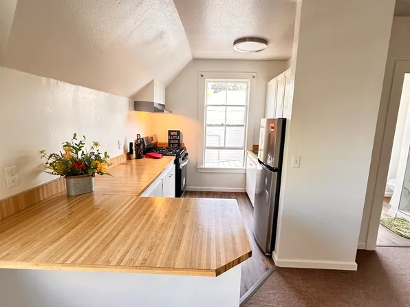450 Randolph St, Napa, CA