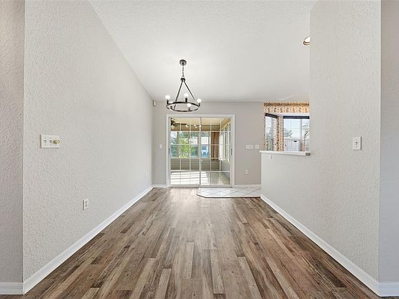 4th image of 8013 SW 108th Loop