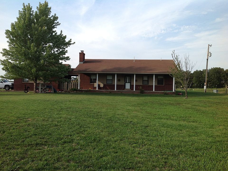 Breeze way attaches garage