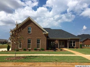4 Brown Tulip Dr SW, Huntsville, AL 35824