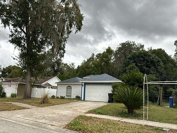 2nd image of 18131 Swan Lake Dr