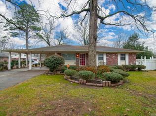 9801 Temple Dr, Little Rock, AR 72205