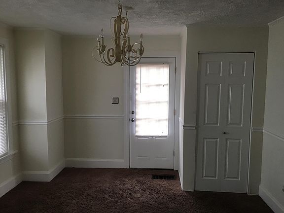 2nd image of 3456 Alta Vista Ave