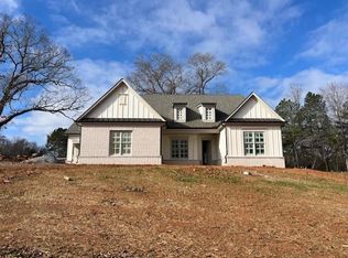 8145 Heardsville Ct, Cumming, GA 30028