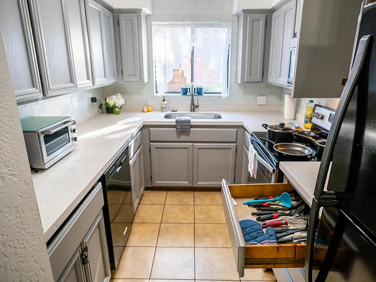 4406 E Hubbell St #4 — Photo 5