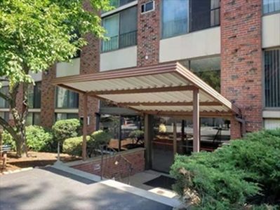 993 Massachusetts Ave APT 314, Arlington, MA, 02476