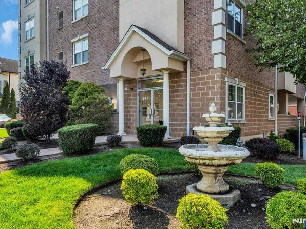241 Union St APT 302, Hackensack, NJ 07601