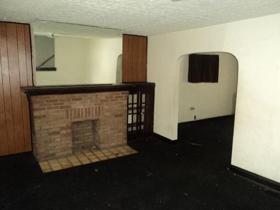3rd image of 1231 E 15th Ave