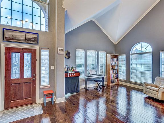 5th image of 12036 Bamberg Ln
