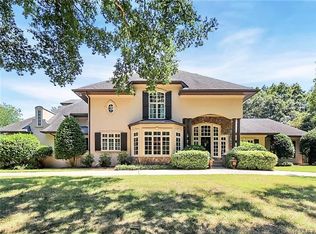 2121 Delpond Ln, Charlotte, NC 28226