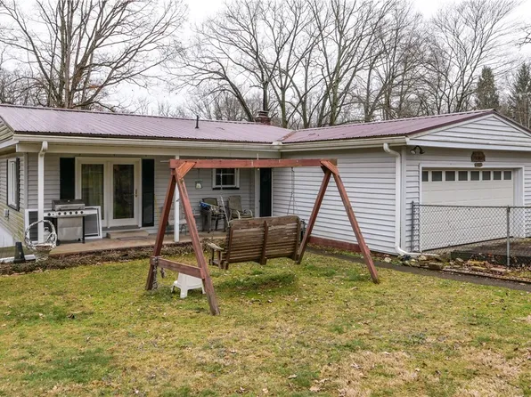 12698 Herr Dr, Hiram, OH 44234