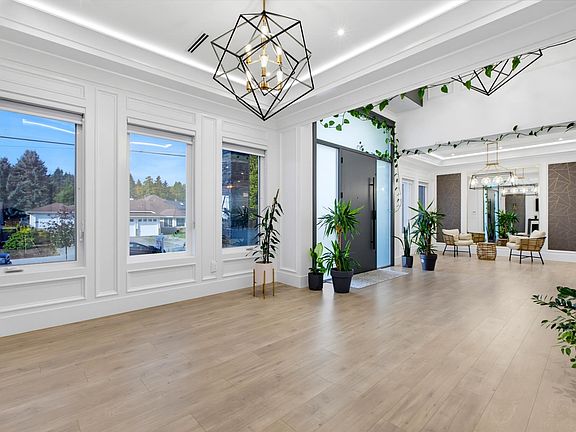 5th image of 10188 161st St