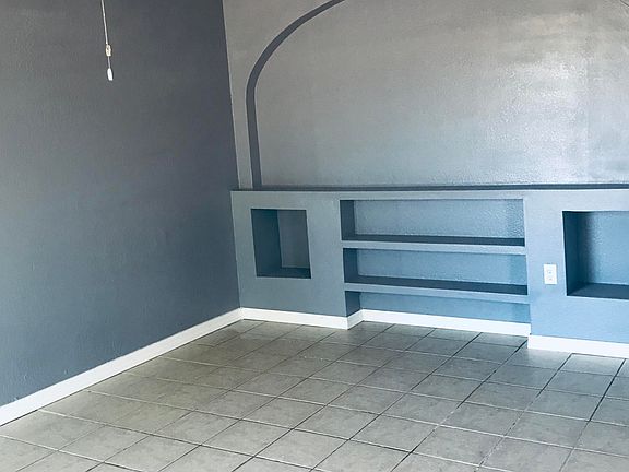 3rd image of 6639 S Melody Ave