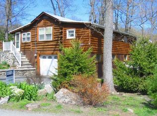 64 Poplar Grove Ter, West Milford, NJ