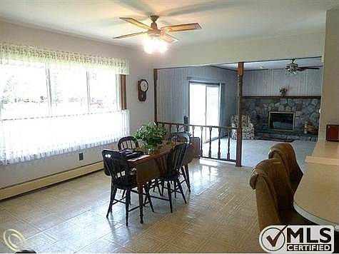 Spacious Kitchen