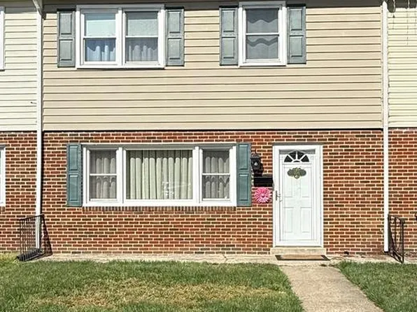 106 Charles Pl, Indian Head, MD 20640