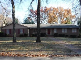 5229 N Spring Dr, Roanoke, VA