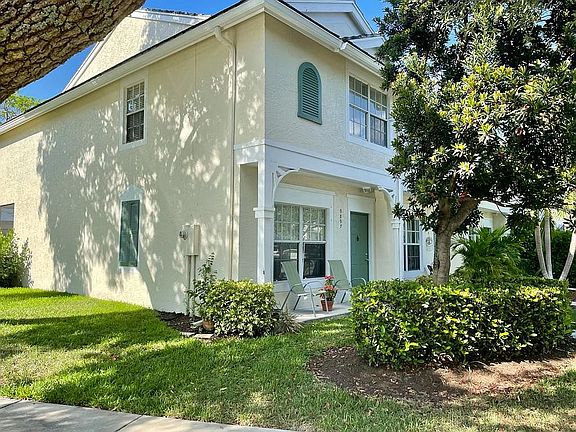 5th image of 9897 NW 57th Mnr