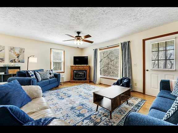 4th image of 175 Cliffwood Dr