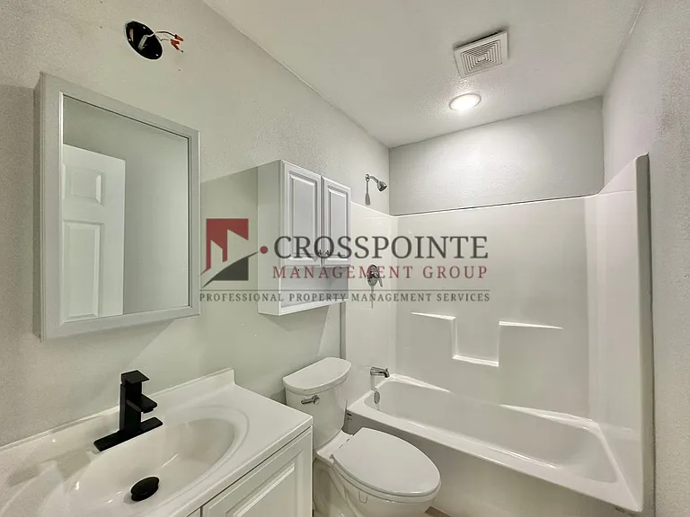 10211 Spur #164 — Photo 10