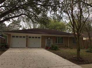 15719 Caprock Dr, Webster, TX 77598