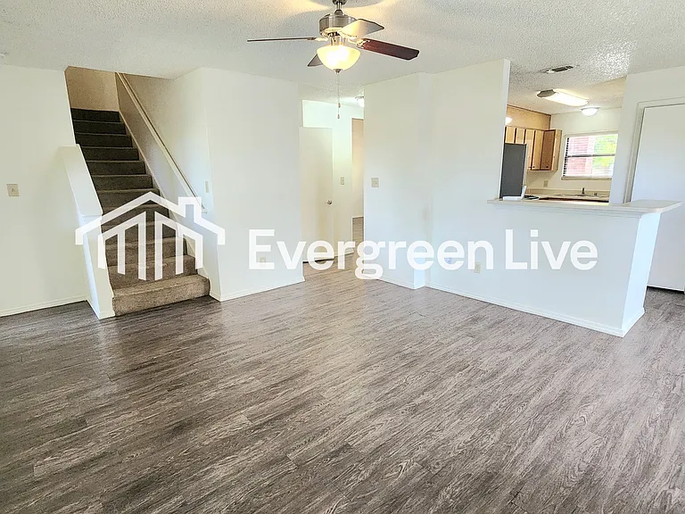 2240 Zuni Ct — Photo 12