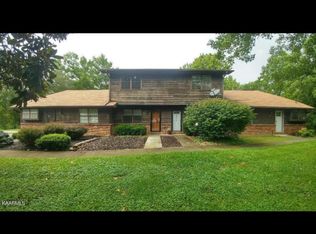 159 Golfcrest Ln, Oak Ridge, TN 37830